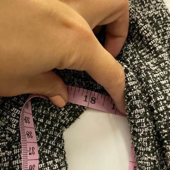 Women’s Calvin Klein Size 4 Three-Quarter Sleeve Black And White Dress - Picture 4 of 5